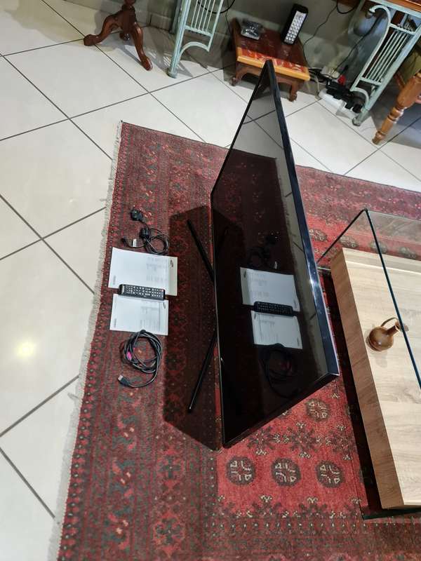 Collection Only - Samsung 48 Inch Smart TV