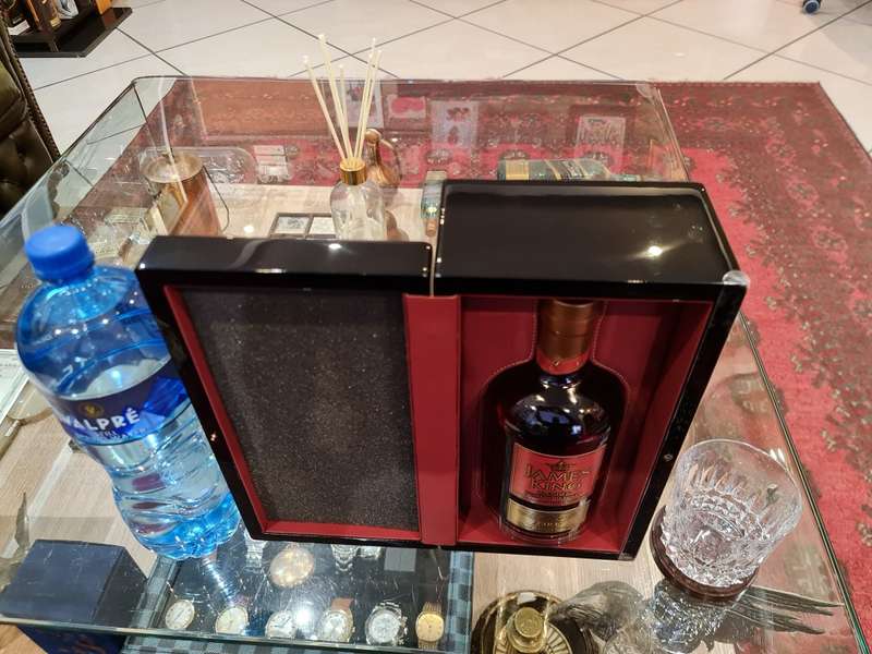 James King 40 Yo Blended Scotch Whisky in Wooden Gift Box