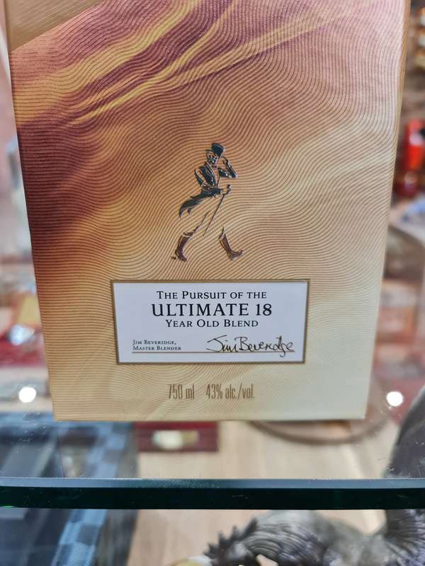 Johnnie Walker - The Pursuit of the Ultimate 18 Years Blend Whisky