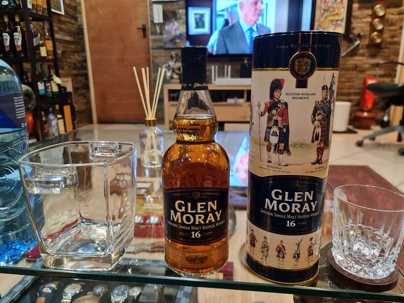 Glen Moray 16 Year Old Highland Regiments Whisky