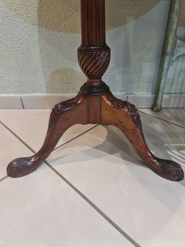 Antique Occasional Round Table