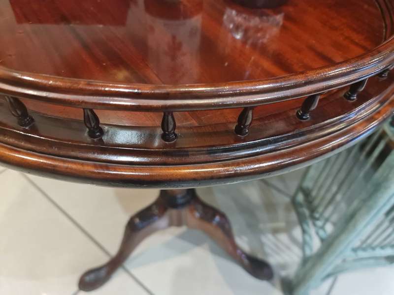 Antique Occasional Round Table