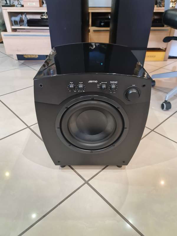 Jamo C80 Flagship Subwoofer