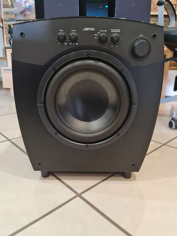 Jamo C80 Flagship Subwoofer