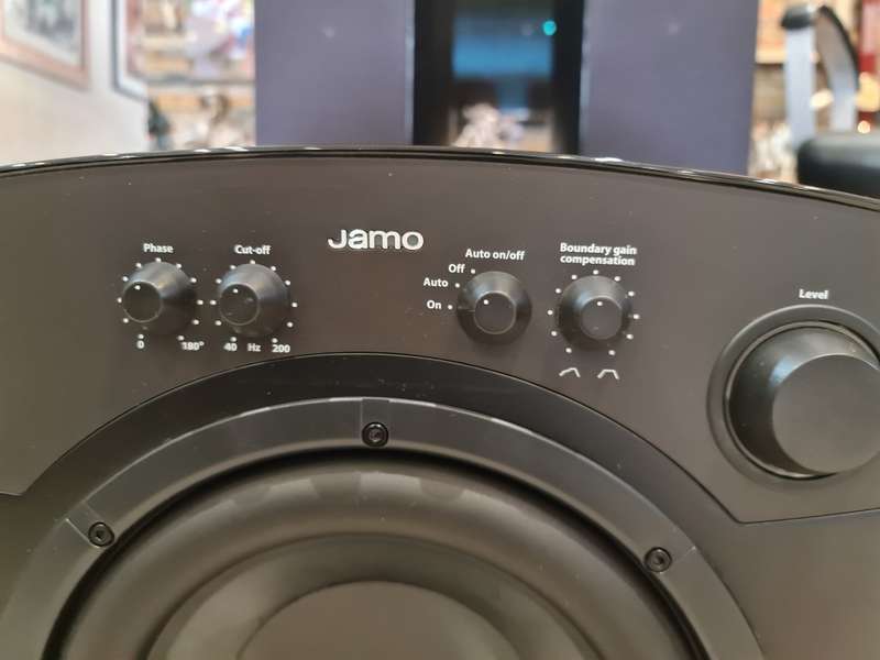 Jamo C80 Flagship Subwoofer