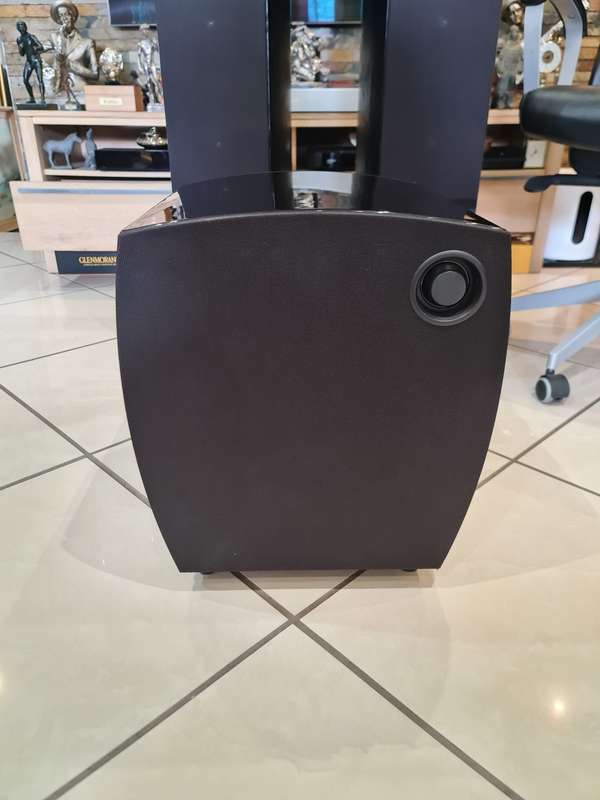 Jamo C80 Flagship Subwoofer