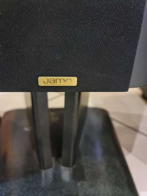 Collection Only - Jamo 477a Floorstanding Speakers