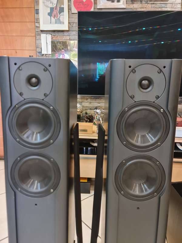Collection Only - Jamo 477a Floorstanding Speakers