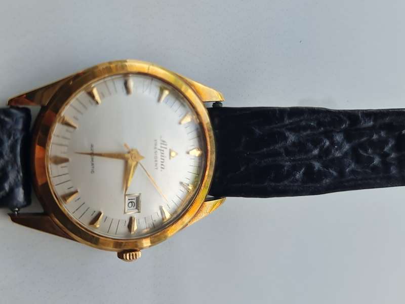 Alpina President Automatic Watch - Case No. 145092 - Circa 1960
