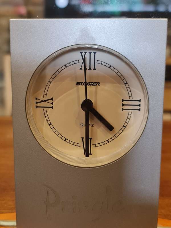 Staiger Pringle Desktop Clock