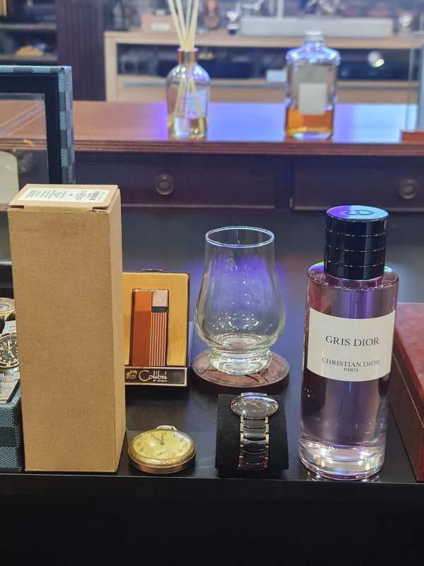 Maison Christian Dior Gris Dior Perfume - 250ml