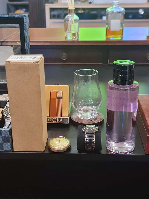 Fragrances for Him Maison Christian Dior Gris Dior Perfume 250ml was listed for 6 500.00 on 3 May at 13 26 by StoNor4875 in Johannesburg ID 613059733