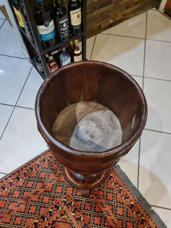 Antique Barley Twist Plant Stand