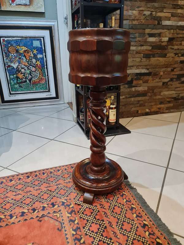 Antique Barley Twist Plant Stand