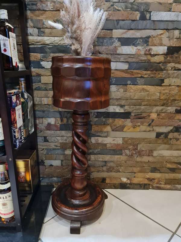 Antique Barley Twist Plant Stand