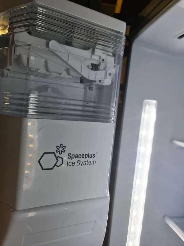 LG GC-L247SLUV 601l Silver Side by Side Refrigerator
