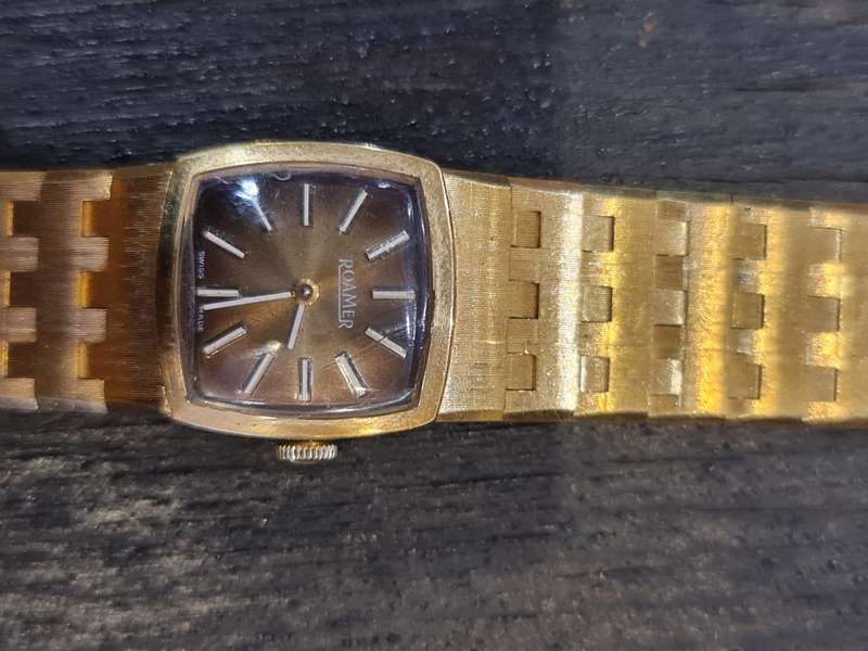 Roamer 1970`s Vintage 17 Jewels Automatic Women`s Watch