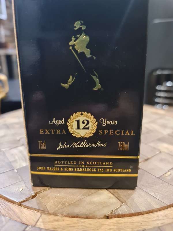 Johnnie Walker Black Label 12 Year Old Extra Special - 1980