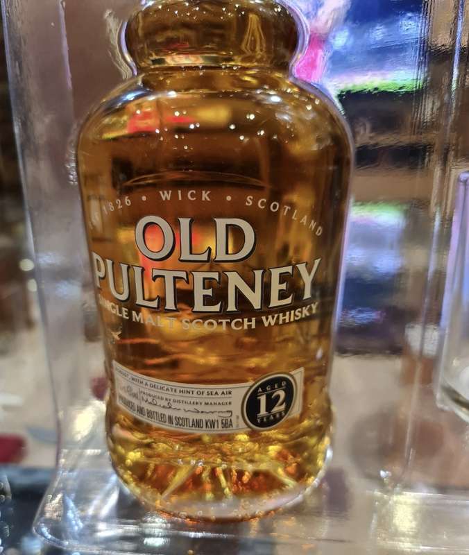 Old Pulteney 12 Years Old Single Malt Scotch Whisky