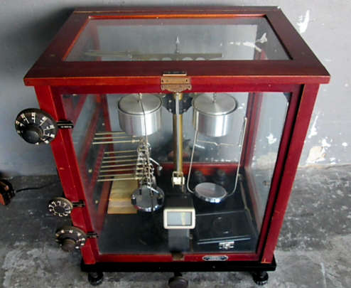 Vintage Analytical Scale
