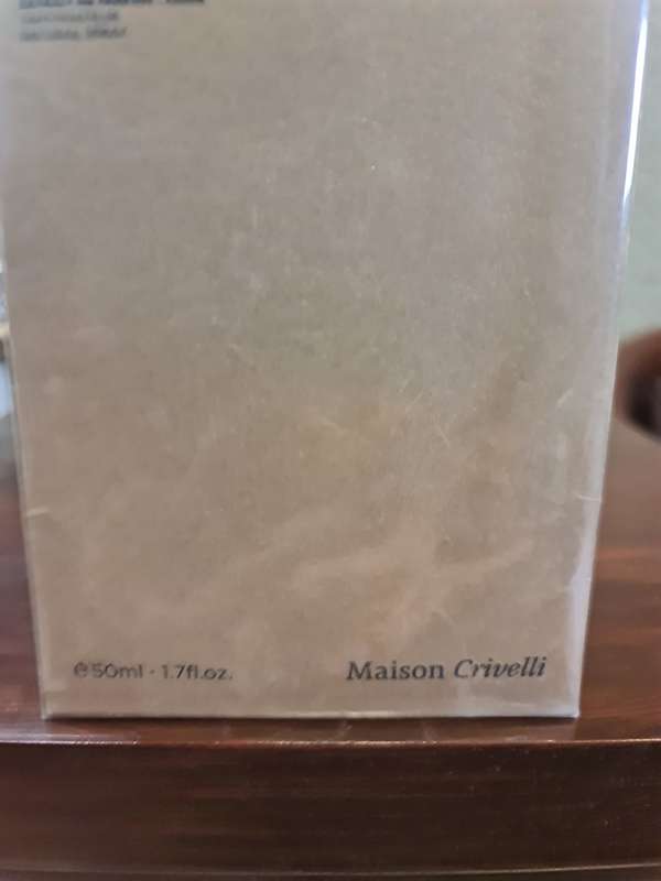 Maison Crivelli Oud Maracuja Extrait de Parfum