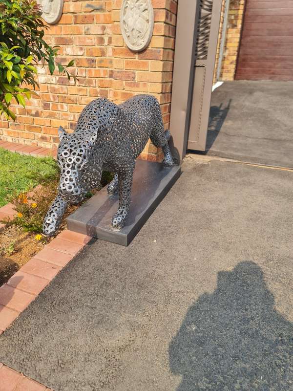 Life Size Leopard Metal Sculpture