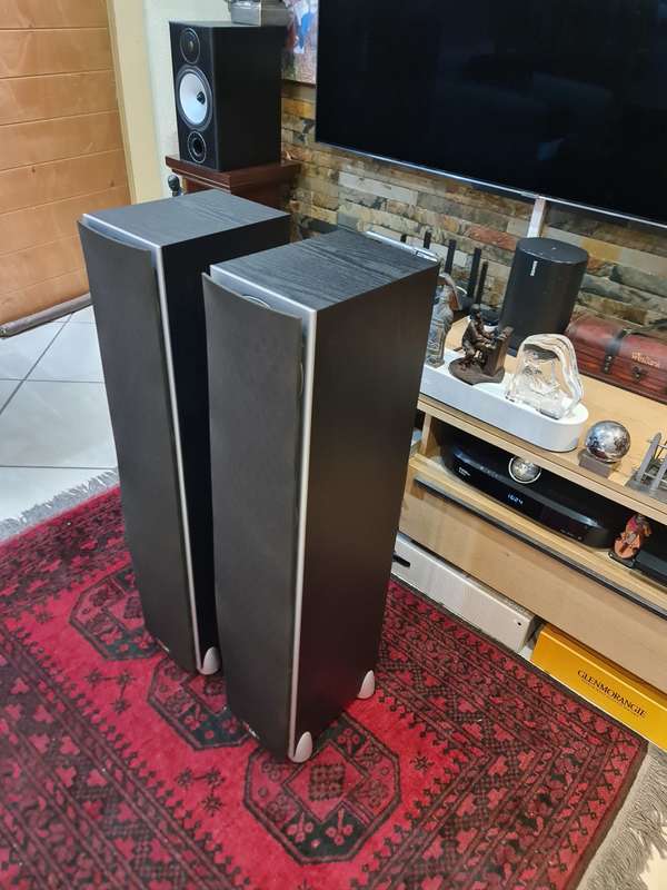 Polk Audio Monitor 50 Floorstanding Speakers