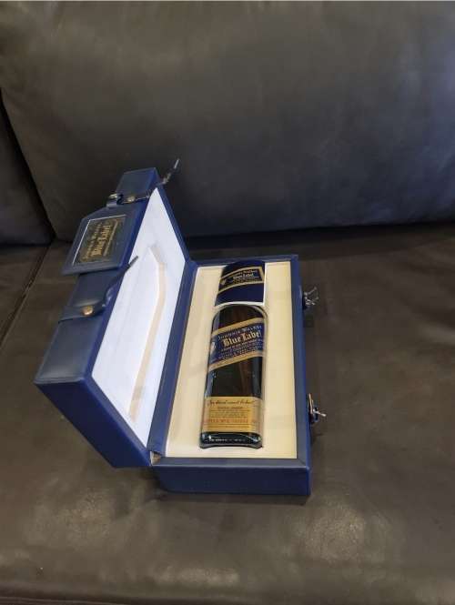 Johnnie Walker Blue Label Old Bottling In A Leather Case
