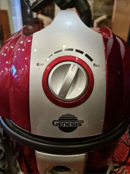 Genesis Hydrovac Plus Vacuum Cleaner