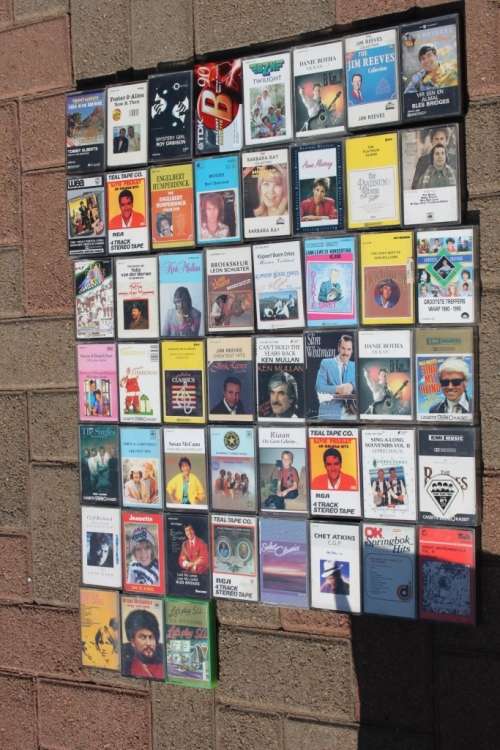 51 x Old Tapes