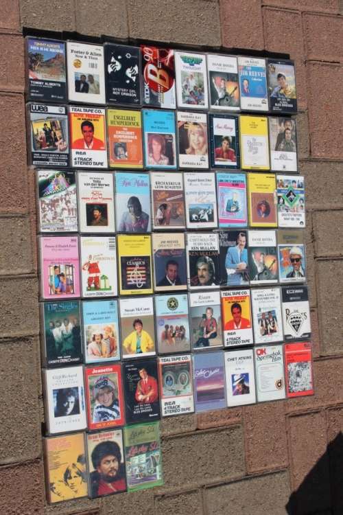 51 x Old Tapes