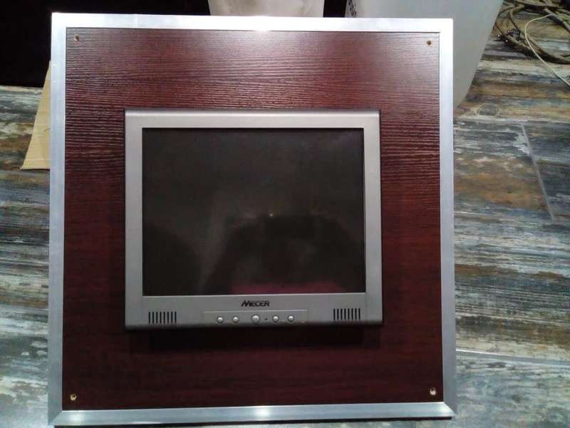 Mecer TOUCH SCREEN