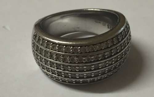 ***BARGAIN*** 925 STERLING SILVER LADIES RING INCL 93 WHITE STONES SIZE 9 (FREE SHIPPING)