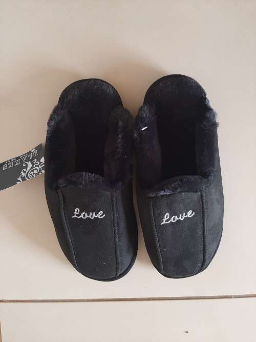 LADIES SLEEPERS