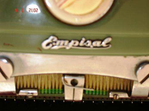 EMPISAL SINGLE BED KNITTING MACHINE