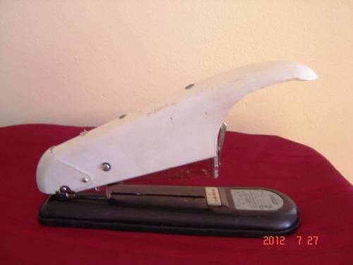 RAPID HEAVYDUTY 9 STAPLER MADE IN SWEDEN