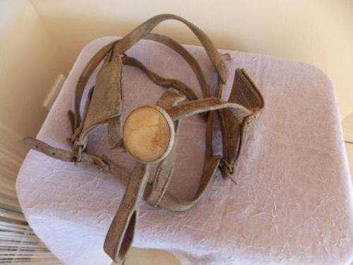 VINTAGE HORSE BRIDLE WITH BLINKERS AND WHITE REFLECTOR