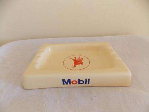 MOBIL CERAMIC ASHTRAY