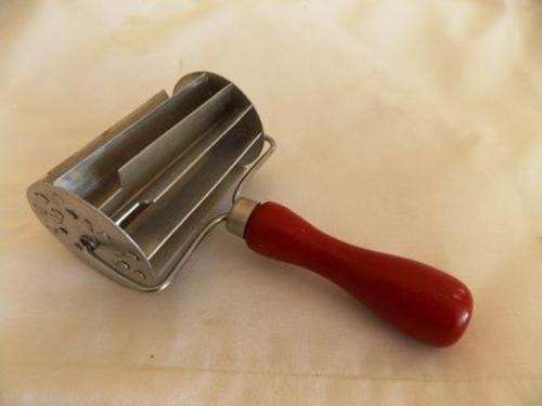 KOEKSISTER CUTTER