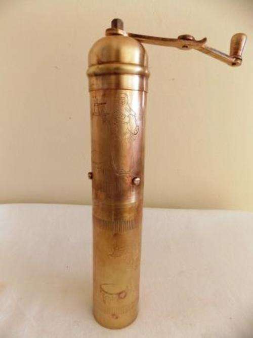 BRASS TURKISH COFFEE/PEPPER MILL