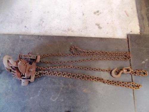 CHAIN BLOCK AND TACKLE