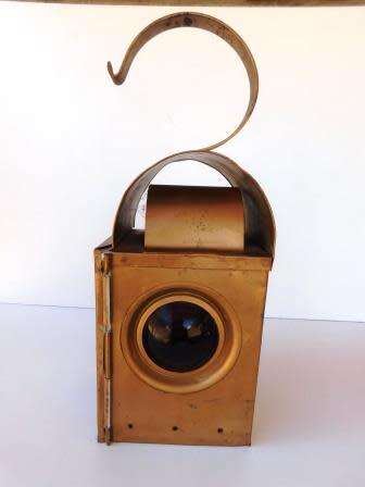 METALIX CONSTRUCTION SIGNAL TRAFFIC LANTERN - BURNER INCLUDED