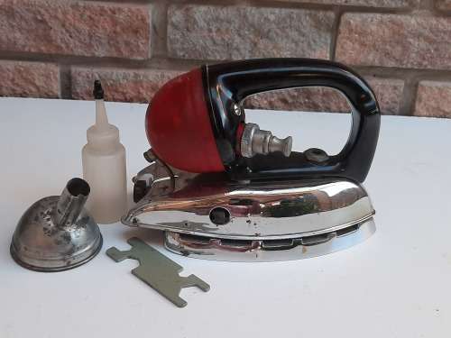 Tilley Domestic Kerosene/Paraffin Iron