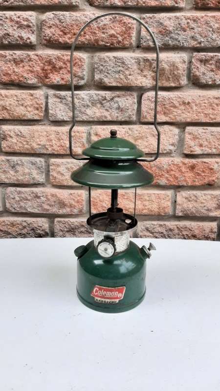 Coleman Parrafin Lamp