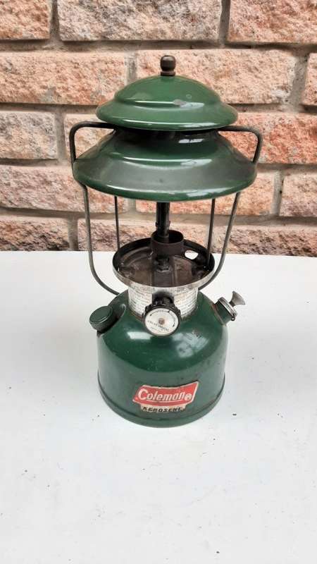 Coleman Parrafin Lamp
