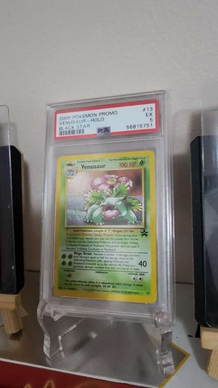VINTAGE PSA GRADED POKEMON CARD- VENUSAUR