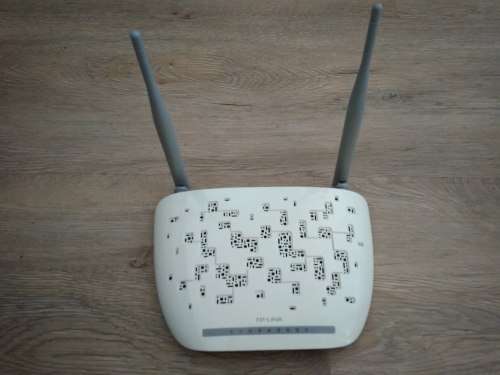 TP-LINK WIRELESS MODEM ROUTER