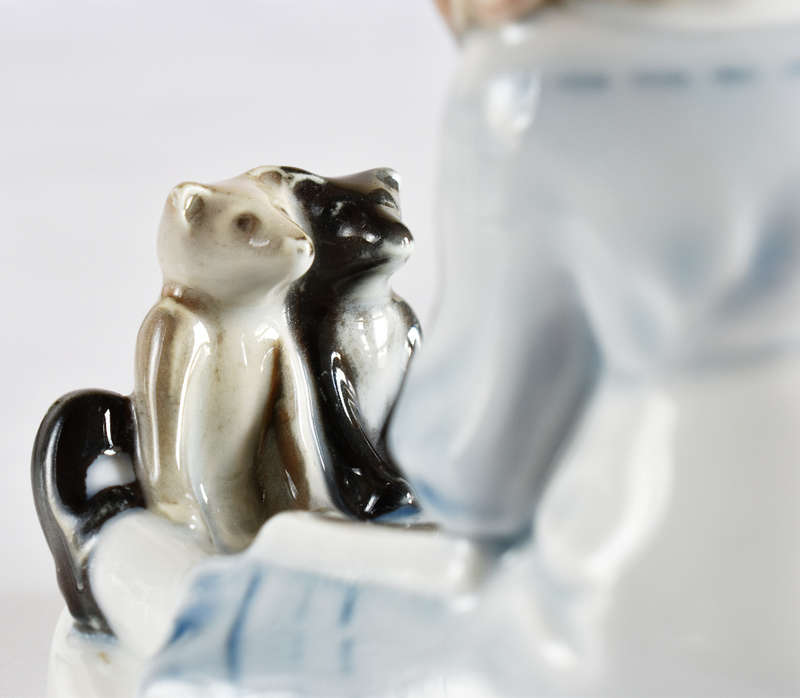 Rosenthal "Teddy Bear School" Figurine
