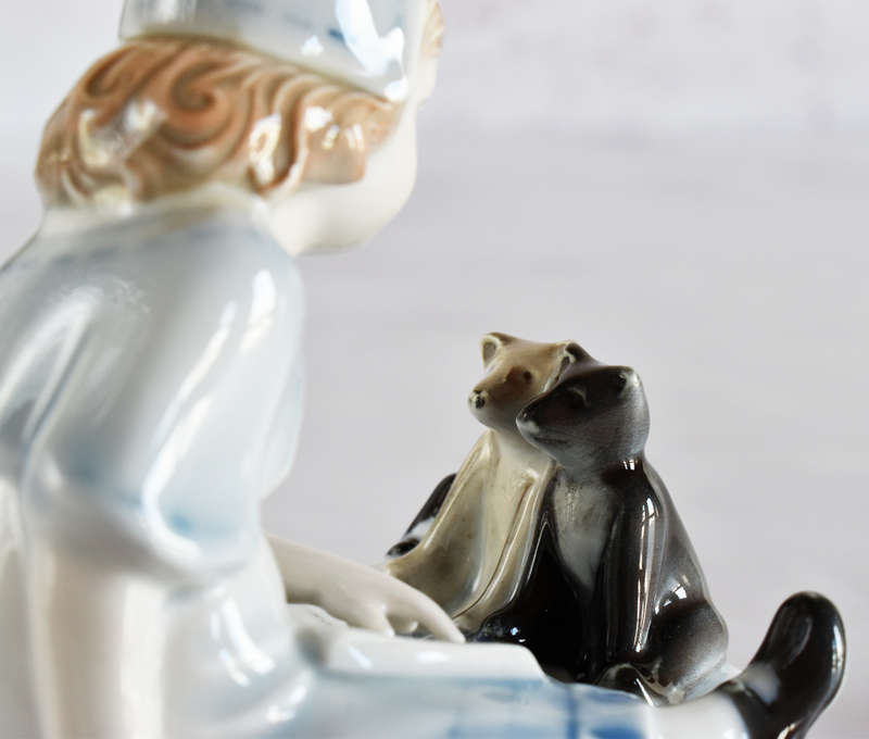 Rosenthal "Teddy Bear School" Figurine