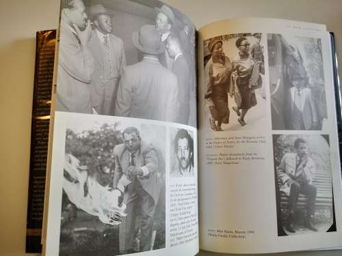 WALTER AND ALBERTINA SISULU : IN OUR LIFETIME by Elinor Sisulu